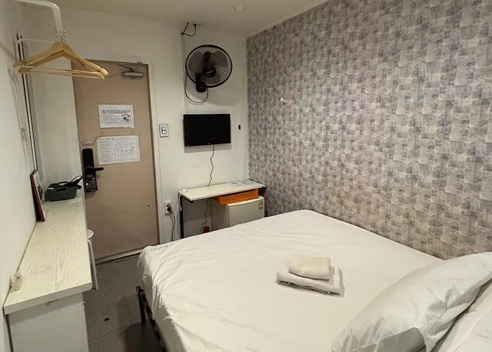 Hostel Korea - Original